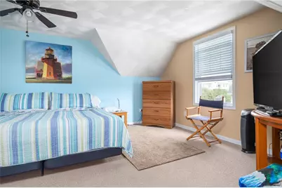 64 Burnside Avenue, Narragansett, RI 02882 - Photo 17