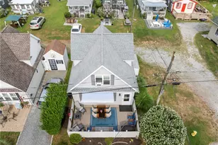 64 Burnside Ave, Narragansett, RI 02882 - Photo 7