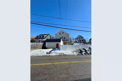 166 Lowell Avenue, Providence, RI 02909 - Photo 3