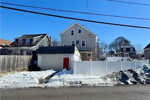 166 Lowell Ave, Providence, RI 02909 - Photo 3