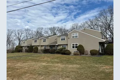 351 New London Avenue #302, Warwick, RI 02886 - Photo 1