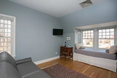 1 Seaview Avenue #5, Newport, RI 02840 - Photo 11