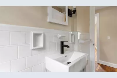 6 Seneca Street, Warwick, RI 02886 - Photo 11
