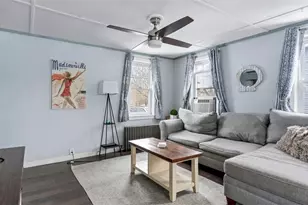 13 Prospect Ave, Narragansett, RI 02882 - Photo 3