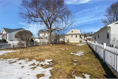 85 Vermont Street, Cranston, RI 02920 - Photo 31