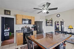 85 Vermont St, Cranston, RI 02920 - Photo 5