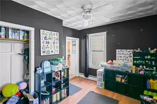 85 Vermont St, Cranston, RI 02920 - Photo 17