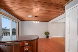 190 Gladstone St, Cranston, RI 02920 - Photo 3