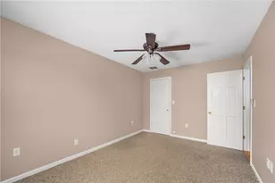 190 Gladstone St, Cranston, RI 02920 - Photo 13