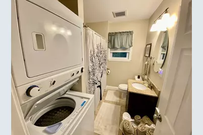 61 Callender Avenue #2, Newport, RI 02840 - Photo 13