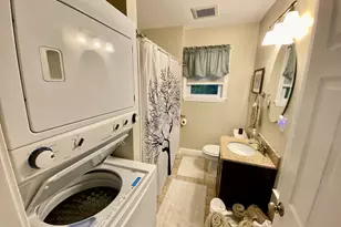 61 Callender Ave, Newport, RI 02840 - Photo 13