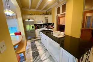 96 Rhode Island Ave, Newport, RI 02840 - Photo 17