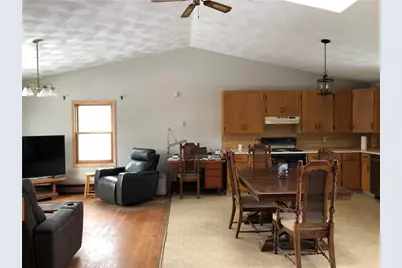 75 Sharon Street, Cranston, RI 02910 - Photo 5