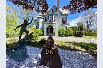 96 Rhode Island Avenue #6, Newport, RI 02840 - Photo 1