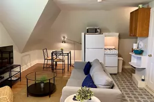 96 Rhode Island Ave, Newport, RI 02840 - Photo 5