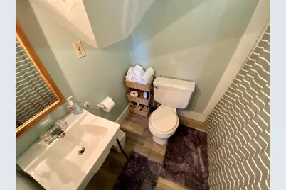 96 Rhode Island Avenue #6, Newport, RI 02840 - Photo 11