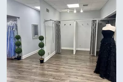 892 Oaklawn Avenue, Cranston, RI 02920 - Photo 11