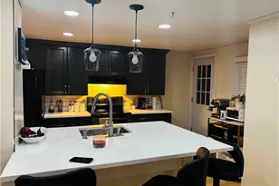 10 Harris Ave, Johnston, RI 02919 - Photo 3