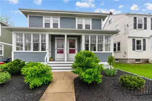 44 Bedlow Ave, Newport, RI 02840 - Photo 1