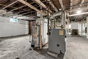 107 Blackstone St, Woonsocket, RI 02895 - Photo 37