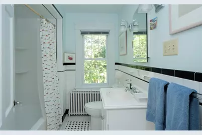 27 Red Cross Avenue, Newport, RI 02840 - Photo 31