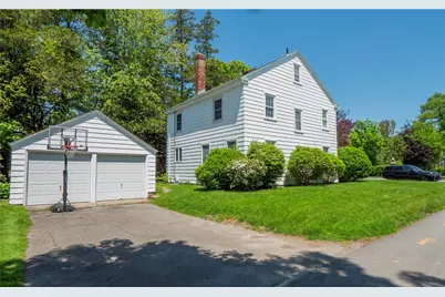 27 Red Cross Avenue, Newport, RI 02840 - Photo 3