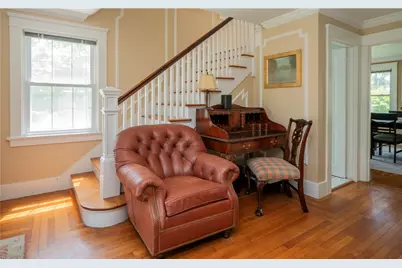 27 Red Cross Avenue, Newport, RI 02840 - Photo 7