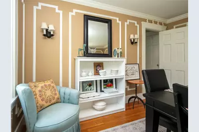 27 Red Cross Avenue, Newport, RI 02840 - Photo 17