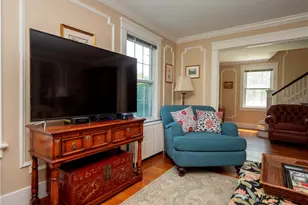 27 Red Cross Ave, Newport, RI 02840 - Photo 11