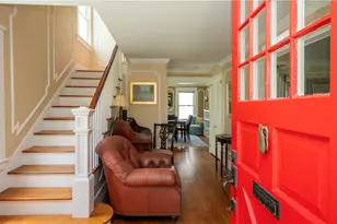 27 Red Cross Ave, Newport, RI 02840 - Photo 5