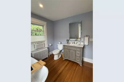 27 Red Cross Avenue, Newport, RI 02840 - Photo 31