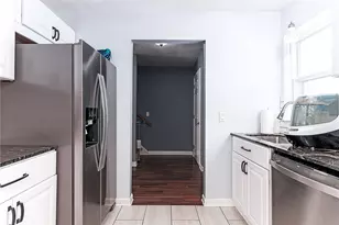 19 Crestview Dr, Westerly, RI 02891 - Photo 5