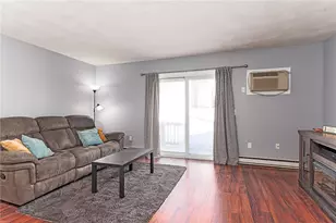 19 Crestview Dr, Westerly, RI 02891 - Photo 7