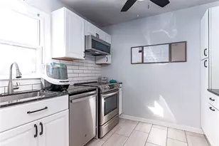 19 Crestview Dr, Westerly, RI 02891 - Photo 3