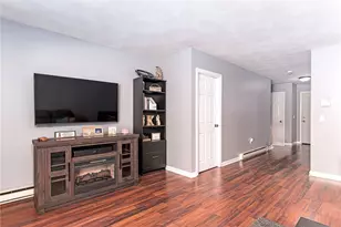 19 Crestview Dr, Westerly, RI 02891 - Photo 9