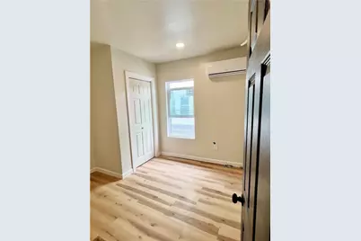 458 Smithfield Avenue, Pawtucket, RI 02860 - Photo 15