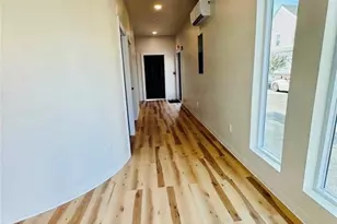 458 Smithfield Ave, Pawtucket, RI 02860 - Photo 9