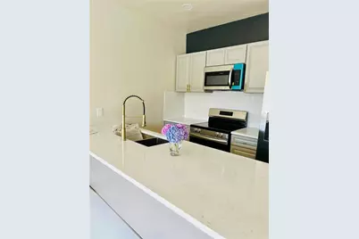 458 Smithfield Avenue, Pawtucket, RI 02860 - Photo 11