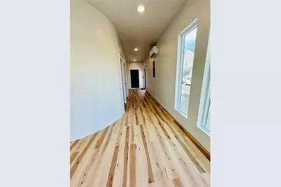 458 Smithfield Avenue, Pawtucket, RI 02860 - Photo 9