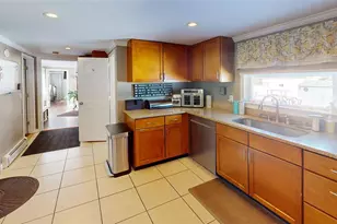 11 Blackbird Rd, South Kingstown, RI 02892 - Photo 3