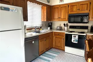 630 Green Hill Beach Rd, South Kingstown, RI 02879 - Photo 3