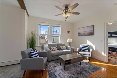 15 Narragansett Avenue #2, Newport, RI 02840 - Photo 1