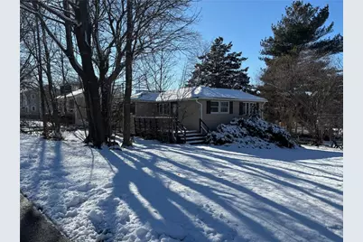 7 Bayberry Road, Narragansett, RI 02882 - Photo 1