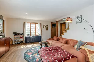 339 Beverage Hill Ave, Pawtucket, RI 02861 - Photo 9