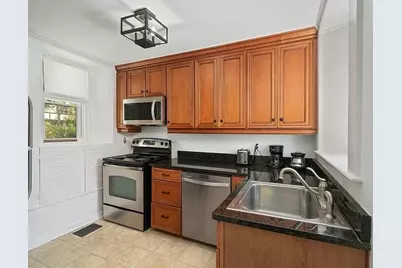 77 Coggeshall Avenue #S, Newport, RI 02840 - Photo 5