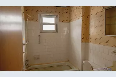 71 Birchland Avenue, Pawtucket, RI 02860 - Photo 9