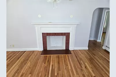 839 Greenwich Avenue, Warwick, RI 02886 - Photo 3