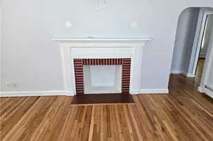 839 Greenwich Ave, Warwick, RI 02886 - Photo 3