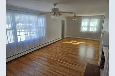 839 Greenwich Avenue, Warwick, RI 02886 - Photo 15