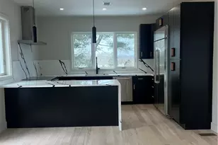 152 Colonial Rd, Providence, RI 02906 - Photo 15